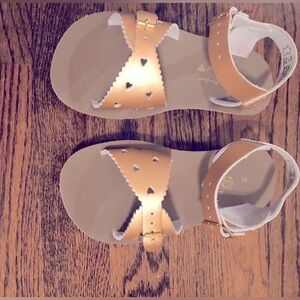 Sun-San Surfer Rose Gold size 13 girls sandals